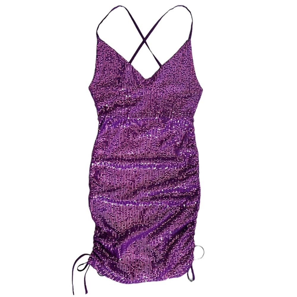 Sequined Side Ruched Bodycon Mini - Picture 3 of 7